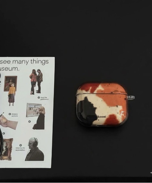 ammy.（エイミードット）の「【 ammy. / エイミードット 】 マーブル デザイン airpods ケース（ヘッドフォン/イヤホン・キッズ・ブラウン系・A/B/C）」の5枚目の写真