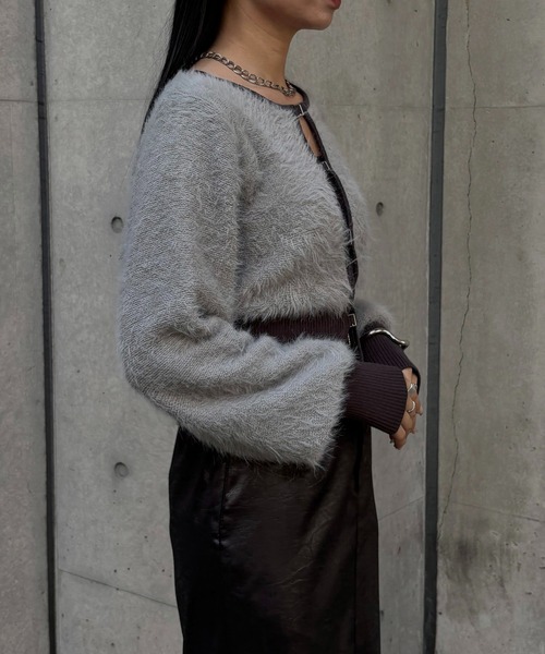 &g'aime（アンジェム）の「【&g'aime】シャギーカーディガン　Shaggy Knit Cardigan（ニット/セーター・レディース・ブラック/グレー/モカ・FREE）」の17枚目の写真