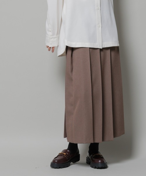 NANO universe（ナノユニバース）の「ワイドプリーツロングスカート（スカート・レディース・モカ/ベージュ/ブラック・FREE）」の11枚目の写真