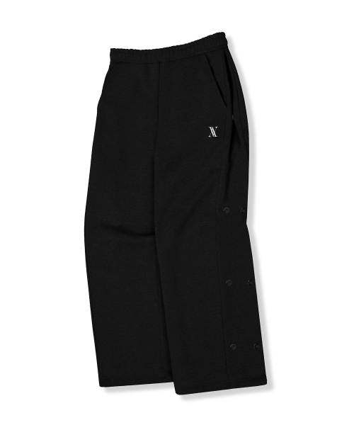 AVANDRESS（アバンドレス ）の「AV Snap Wide Pants GREY（スウェットパンツ・レディース・ライトグレー・SMALL/MEDIUM/LARGE）」の4枚目の写真