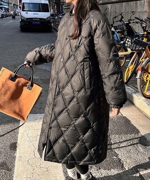 ﾌｰﾄﾞ付ｷﾙﾃｨﾝｸﾞﾛﾝｸﾞｺｰﾄ（ダウンジャケット/コート）｜CADBURY