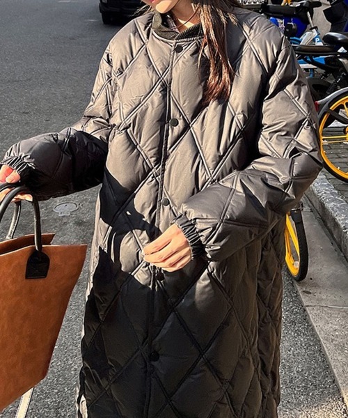 ﾌｰﾄﾞ付ｷﾙﾃｨﾝｸﾞﾛﾝｸﾞｺｰﾄ（ダウンジャケット/コート）｜CADBURY