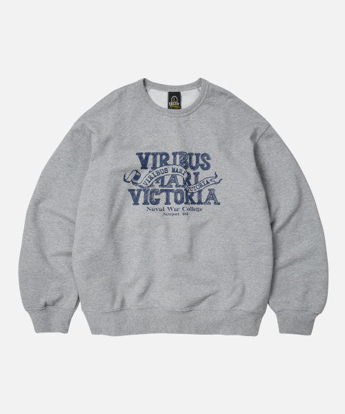FRIZMWORKS(フリズムワークス)の「NAVAL WAR COLL SWEATSHIRT _ GRAY(スウェット・メンズ・その他・SMALL/MEDIUM/LARGE/X-LARGE)」の2枚目の写真