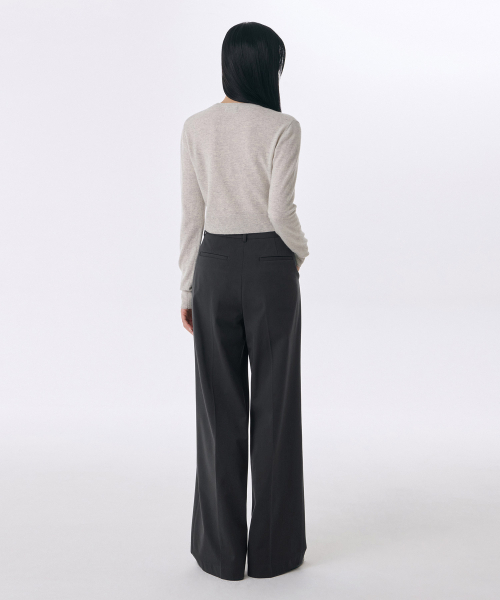 MUSINSA STANDARD WOMAN（ムシンサスタンダードウーマン）の「ウィメンズヘビーウェイト裏起毛ディープタックワイドスラックス[グレー]（スラックス・レディース・その他・34/32/28/29/30/31/24/25/26/27）」の2枚目の写真