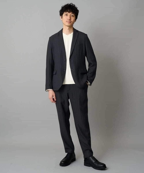 a.v.v（アーヴェヴェ）の「LANATECヘリンボーンテーラードジャケット【イージーケア/毛玉になりにくい/洗濯機で洗える/ストレッチ】（テーラードジャケット・メンズ・グレー/チャコールグレー・48/50/46）」の5枚目の写真