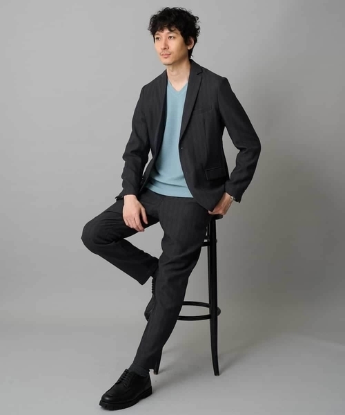 a.v.v（アーヴェヴェ）の「LANATECヘリンボーンテーラードジャケット【イージーケア/毛玉になりにくい/洗濯機で洗える/ストレッチ】（テーラードジャケット・メンズ・グレー/チャコールグレー・48/50/46）」の9枚目の写真