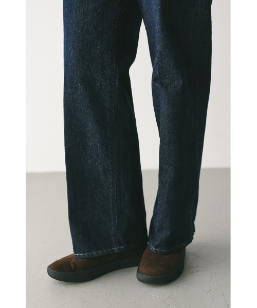 STYLEMIXER（スタイルミキサー）の「センタープレスストレートデニム（デニムパンツ・レディース・ライトブルー/インディゴブルー・X-SMALL/SMALL/MEDIUM）」の18枚目の写真