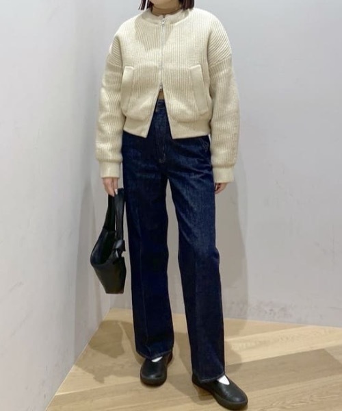 STYLEMIXER（スタイルミキサー）の「センタープレスストレートデニム（デニムパンツ・レディース・ライトブルー/インディゴブルー・X-SMALL/SMALL/MEDIUM）」の22枚目の写真