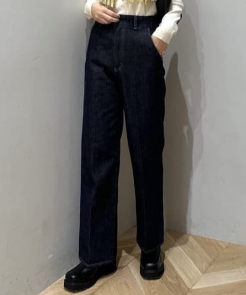 STYLEMIXER（スタイルミキサー）の「センタープレスストレートデニム（デニムパンツ・レディース・ライトブルー/インディゴブルー・X-SMALL/SMALL/MEDIUM）」の21枚目の写真