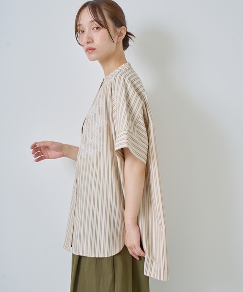 Kelen（ケレン）の「「KELEN / ケレン」フラワーレース刺繍ストライプブラウス（シャツ/ブラウス・レディース・ライトベージュ/サックスブルー/ベージュ・S/M）」の21枚目の写真