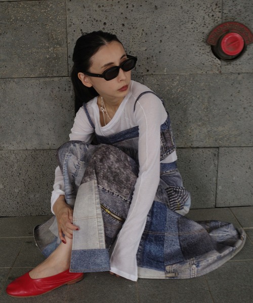 Ameri（アメリ）の「DENIM PATCHWORK PRINT BUSTIER（チューブトップ・レディース・ブラック/ブルー・SMALL/MEDIUM）」の3枚目の写真