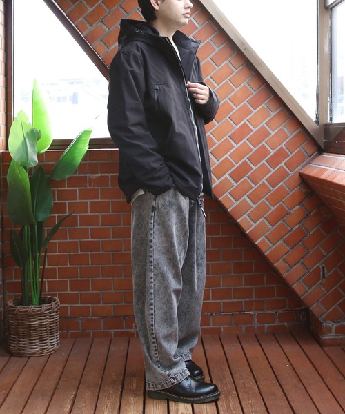 Calvin Klein(カルバン・クライン)の「Calvin Kleinボアフードジャケット(ブルゾン・メンズ・ブラック・X-LARGE/MEDIUM/LARGE)」の9枚目の写真