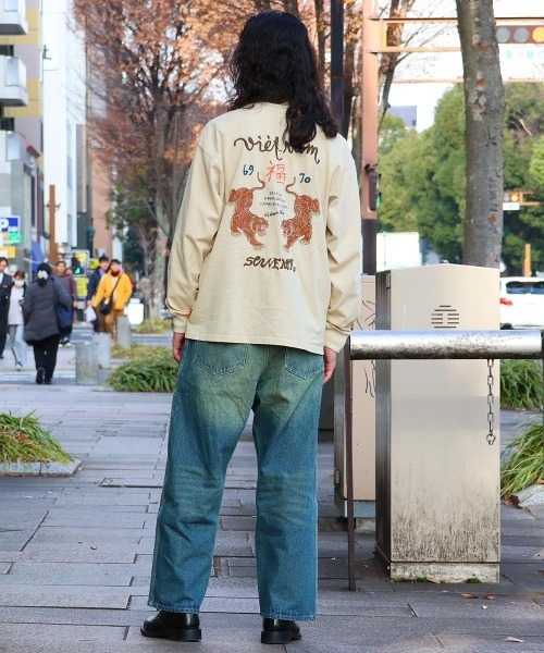 KRIFF MAYER（クリフメイヤー）の「【綿100％】スーベニア刺繍ロンT(虎)（Tシャツ/カットソー・メンズ・チャコール/サンドベージュ/オレンジ/パープル・MEDIUM/LARGE/X-LARGE）」の9枚目の写真