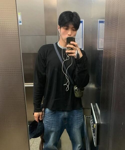 SECONDMONO（セカンドモノローグ）の「Ribbed Henley Knit Long Sleeve [BLACK]_SETS044BLACK（Tシャツ/カットソー・レディース・その他・SMALL/MEDIUM/LARGE）」の5枚目の写真