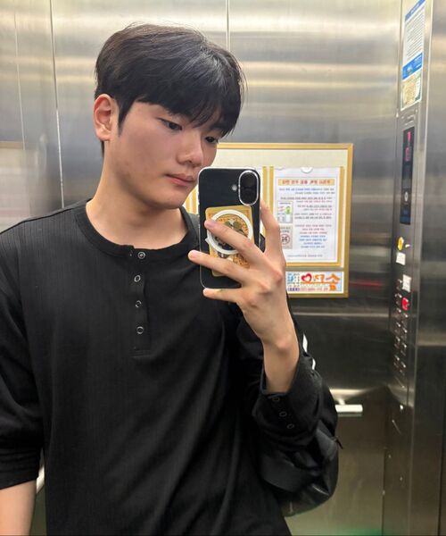 SECONDMONO（セカンドモノローグ）の「Ribbed Henley Knit Long Sleeve [BLACK]_SETS044BLACK（Tシャツ/カットソー・レディース・その他・SMALL/MEDIUM/LARGE）」の12枚目の写真