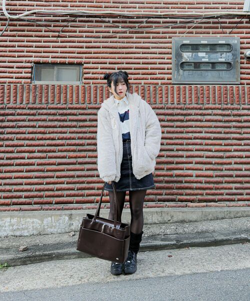 MCLANEE(マックラニー)の「メルダショルダーバッグ(ショルダーバッグ・レディース・ダークブラウン/ブラック・ONE SIZE)」の8枚目の写真