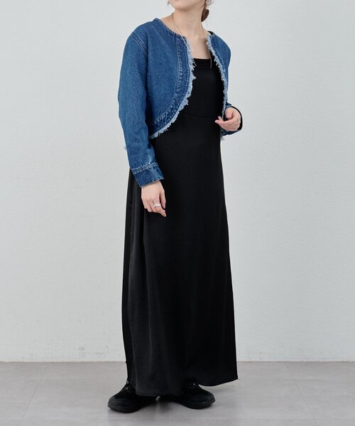 SHENERY（シーナリー）の「サテンキャミワンピース（ワンピース・レディース・ベージュ/ブラック・FREE）」の6枚目の写真