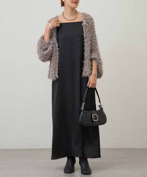 SHENERY（シーナリー）の「サテンキャミワンピース（ワンピース・レディース・ベージュ/ブラック・FREE）」の10枚目の写真