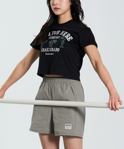 KHAKI GRADO(カーキグラド)の「リフティングハウス クロップ半袖Tシャツ (ブラック)(Tシャツ/カットソー・レディース・その他・SMALL/MEDIUM/LARGE)」の3枚目の写真