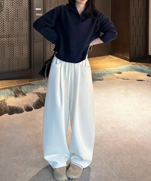 Vipoa(ヴィポア)の「裏フリースギャザーワイドパンツ(スウェットパンツ・レディース・アイボリー/ブラック/グレー・FREE)」の15枚目の写真