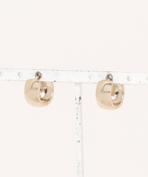 Peony(ピオニー)の「【Peony/ピオニー】/ワンタッチ ミニメタルフープピアス(ピアス(両耳用)・レディース・ゴールド/シルバー・FREE)」の2枚目の写真