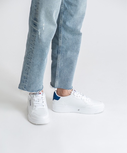 TOMMY HILFIGER（トミーヒルフィガー）の「【TOMMY HILFIGER】シンプルスニーカー（スニーカー・レディース・ホワイト・6/6.5/7/7.5/8/5.5）」の5枚目の写真