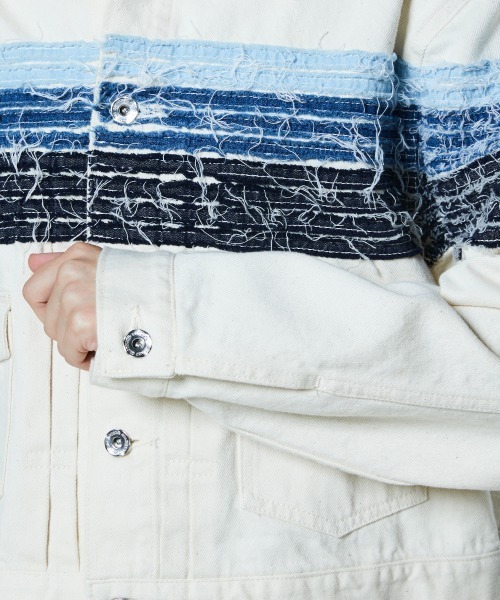 DOUBLE STANDARD CLOTHING(ダブルスタンダードクロージング)の「12.5oz グラデーションデニムジャケット(デニムジャケット・レディース・アイボリー・38/36)」の12枚目の写真