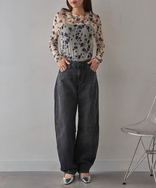 Levi's(リーバイス)の「【Levi’s】BAGGY DAD BARREL(デニムパンツ・レディース・インディゴブルー/ブラック・27/26/25/24)」の5枚目の写真