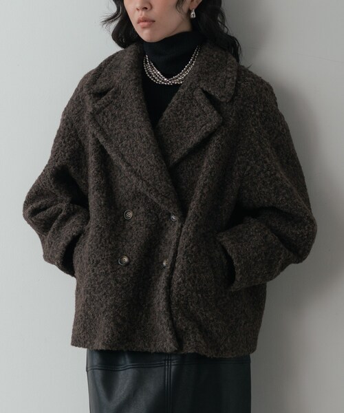 GALLEST（ギャレスト）の「ループボアPコート（ピーコート・レディース・ネイビー/ブラウン系/オフホワイト・38）」の2枚目の写真