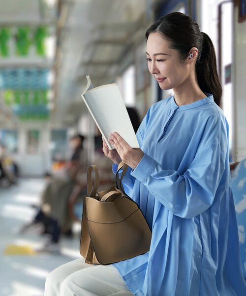 BIRTHDAY BAR（バースデイバー）の「エクリア睡眠用耳栓　Earplug（ボディスクラブ/ピーリング・レディース・ブラック/ホワイト・0）」の6枚目の写真