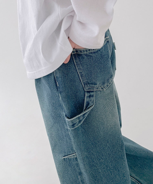 BERRYCLOSET（ベリークローゼット）の「オイルダートデニムパンツ（デニムパンツ・レディース・ブルー・11号/9号/13号/17号/7号）」の2枚目の写真