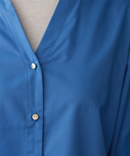 OPAQUE.CLIP(オペークドットクリップ)の「前あき後ろフレアブラウス(シャツ/ブラウス・レディース・ブルー/ベビーピンク/イエロー系その他/ブラック/ホワイト/ブラウン系その他・38)」の12枚目の写真