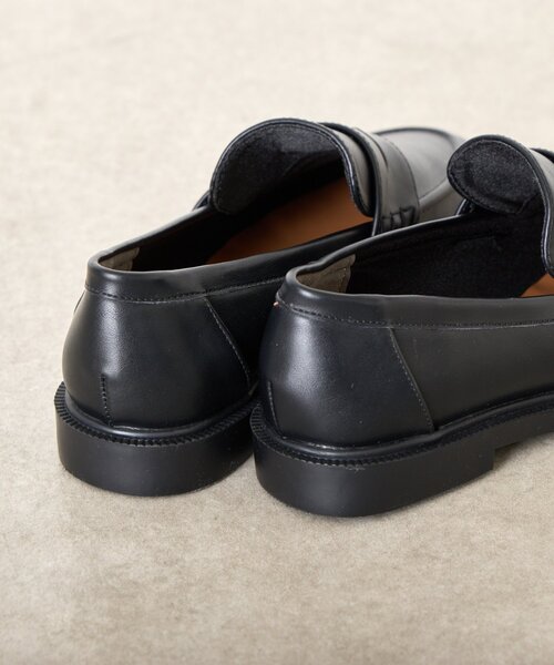 Jena espace merveilleux（ジェナ　エスパスメルヴェイユ）の「コインローファー（その他シューズ・レディース・ブラック/ブラウン・MEDIUM/LARGE）」の7枚目の写真