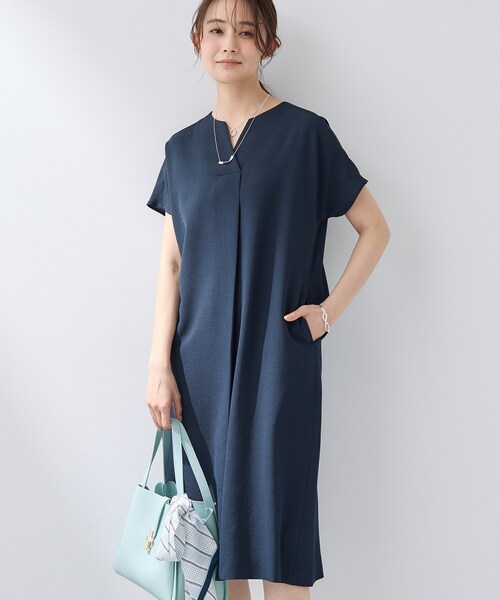INDIVI（インディヴィ）の「【洗える／UVケア／麻調】スキッパーワンピース（ワンピース・レディース・ネイビー/ライトグレー/ブラウン系その他/ブラウン系その他5・40/38/36/13/19/15 /05）」の19枚目の写真