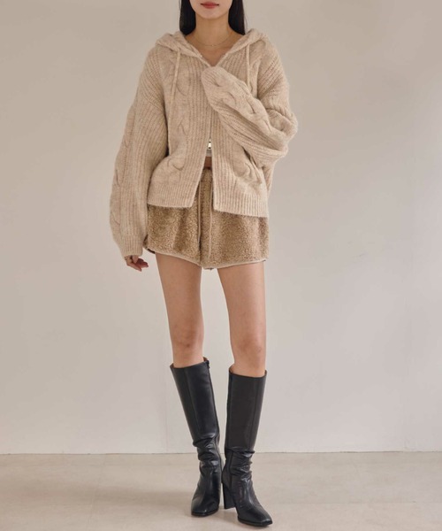 ACYM（アシーム）の「フラッフィーボアショートパンツ（その他パンツ・レディース・アイボリー/ベージュ・FREE）」の10枚目の写真