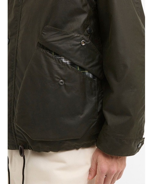 Barbour(バブアー)の「Modified Endurance ワックスジャケット(ブルゾン・メンズ・ネイビー/オリーブ・X-SMALL/SMALL/MEDIUM)」の8枚目の写真