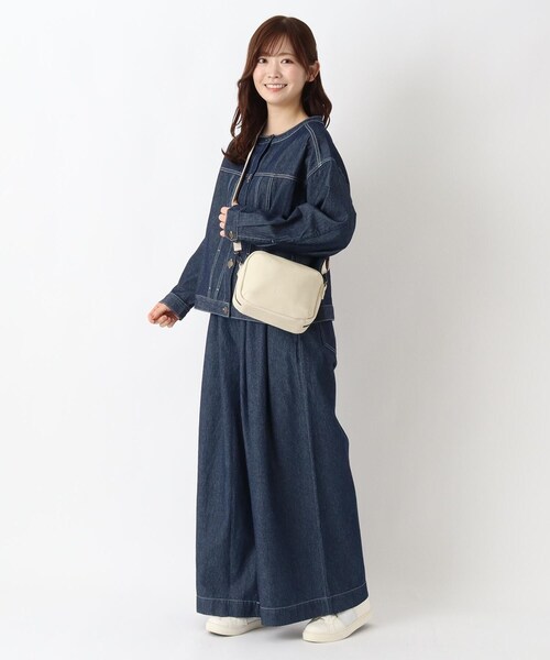 one'sterrace(ワンズテラス)の「fulcro キューブ合皮ショルダー(ショルダーバッグ・レディース・ベージュ系その他7/アイボリー系8/ブラック系8・99)」の19枚目の写真