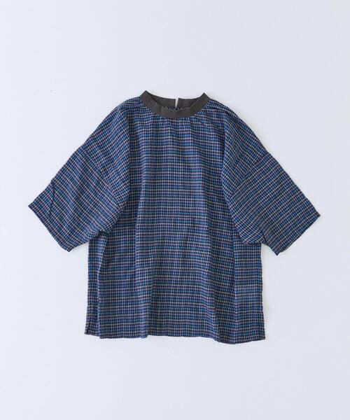 conges payes ADIEU TRISTESSE(コンジェ ペイエ アデュートリステス)の「シャーリングプルオーバーブラウス(シャツ/ブラウス・レディース・ベージュ系その他/ブルー系その他/ブラック系その他・38)」の3枚目の写真