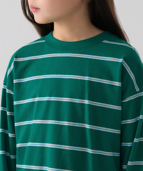 MUSINSA STANDARD KIDS（ムシンサスタンダードキッズ）の「マルチストライプクルーネック長袖Tシャツ2 [グリーン]（Tシャツ/カットソー・レディース・その他・100/110/130/140/160/150/120）」の4枚目の写真