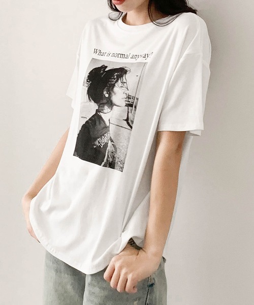 LOWO(ロワ)の「モノクロフォトグラフィックプリントTシャツ 半袖 フォトT(Tシャツ/カットソー・レディース・ホワイト/ブラック/アイボリー・FREE)」の7枚目の写真