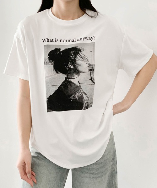LOWO(ロワ)の「モノクロフォトグラフィックプリントTシャツ 半袖 フォトT(Tシャツ/カットソー・レディース・ホワイト/ブラック/アイボリー・FREE)」の8枚目の写真