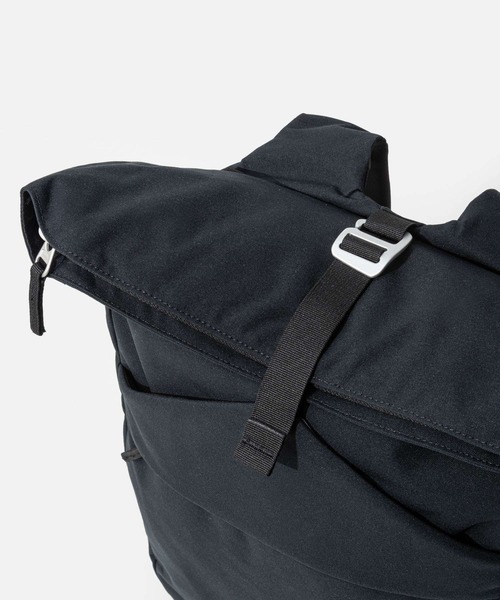OSPREY（オスプレー）の「OSPREY Arcane Tote Pack 21 オスプレー アーケーン トートパック（バックパック/リュック・メンズ・ブラック・FREE）」の5枚目の写真