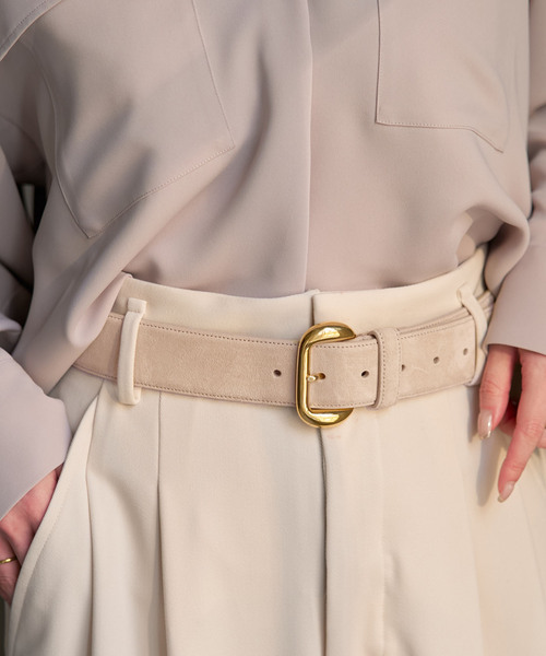 Noble（ノーブル）の「ATELIER AMBOISE/アトリエ アンボワーズ スウェードワイドベルト（ベルト・レディース・ブラック/ベージュ・80）」の2枚目の写真