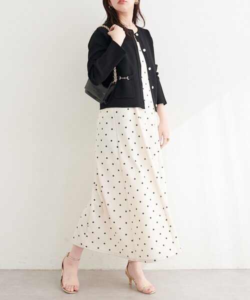 natural couture（ナチュラルクチュール）の「ビットポケットニットジャケット（ノーカラージャケット・レディース・オフホワイト/ベージュ/ブラック/サックスブルー・FREE）」の12枚目の写真