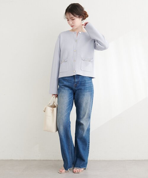 natural couture（ナチュラルクチュール）の「ビットポケットニットジャケット（ノーカラージャケット・レディース・オフホワイト/ベージュ/ブラック/サックスブルー・FREE）」の16枚目の写真