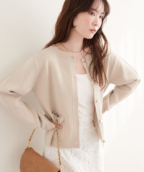 natural couture（ナチュラルクチュール）の「ビットポケットニットジャケット（ノーカラージャケット・レディース・オフホワイト/ベージュ/ブラック/サックスブルー・FREE）」の17枚目の写真