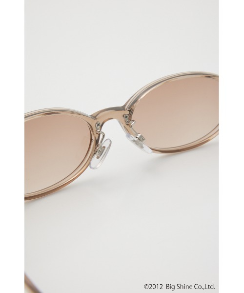 SLY（スライ）の「【noeyedia】OVAL FRAME EYEWEAR ノーアイディアオーバルフレームアイウェア 春服（サングラス・レディース・ブラック/ブラウン・FREE）」の17枚目の写真