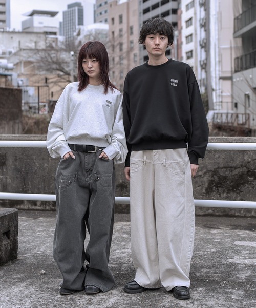 UNIVERSAL OVERALL（ユニバーサルオーバーオール）の「[別注]UNIVERSAL OVERALL×YACA Collaboration Sweat【unisex item】（スウェット・レディース・ブラック/アッシュグレー・1/2）」の16枚目の写真