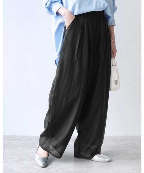 reca(レカ)の「シアーカーブパンツ(その他パンツ・レディース・ブラック/ライトブルー/チャコールグレー/グリーン・M/L/LL)」の2枚目の写真