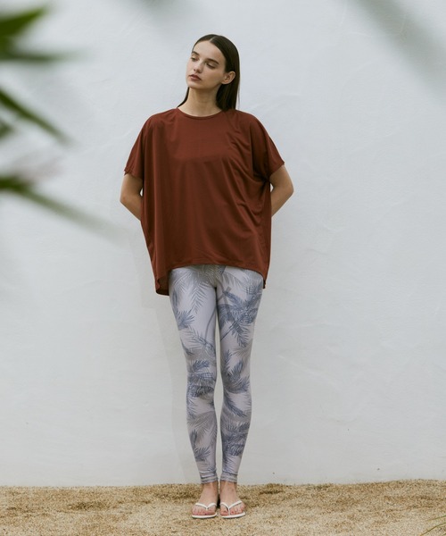 Julier Yoga and Relax（ジュリエヨガアンドリラックス）の「Julier マイクロ天竺ワイドTシャツ（Tシャツ/カットソー・レディース・ブラウン/ライトブルーグレー/ホワイト/ブラック・FREE）」の13枚目の写真